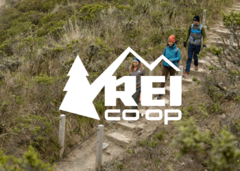 Essential Hiking Gears – REI Shop