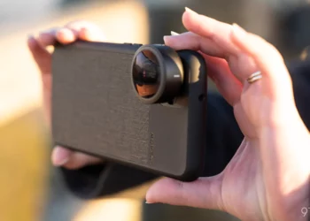 Moment - The Marketplace for Photographers and Filmmakers