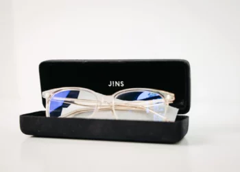 JINS Eyewear: Prescription Glasses Online