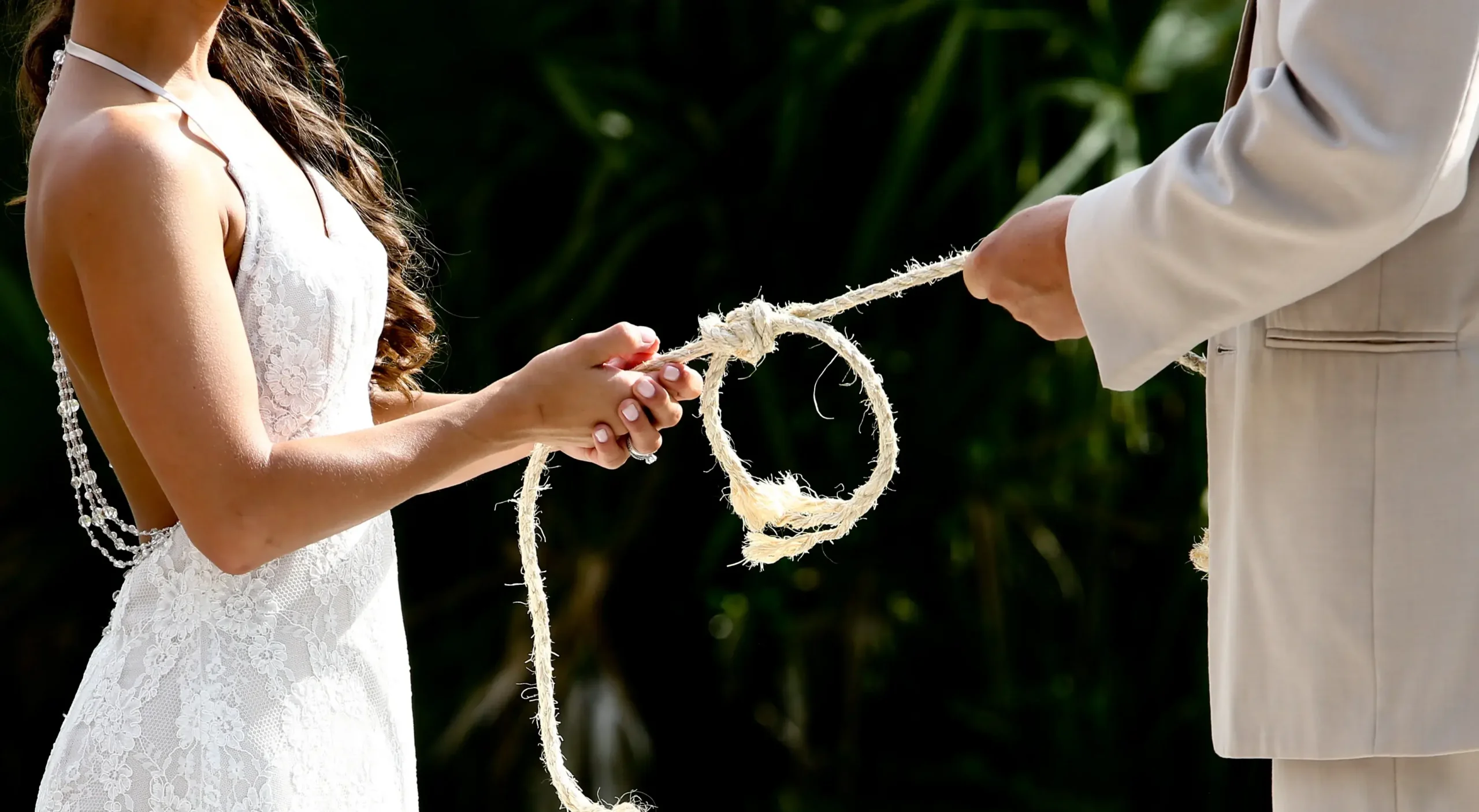 Unveiling the Ultimate Wedding Planning Powerhouse: The Knot® Website