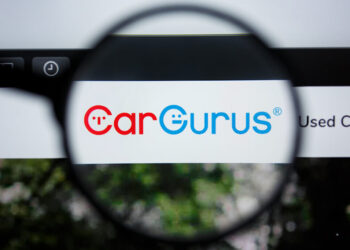 Buying and Selling Cars: Unveiling CarGurus' Reviews, Prices, and Financing Options